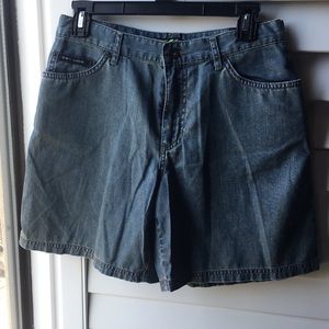 Super soft DKNY jean shorts
